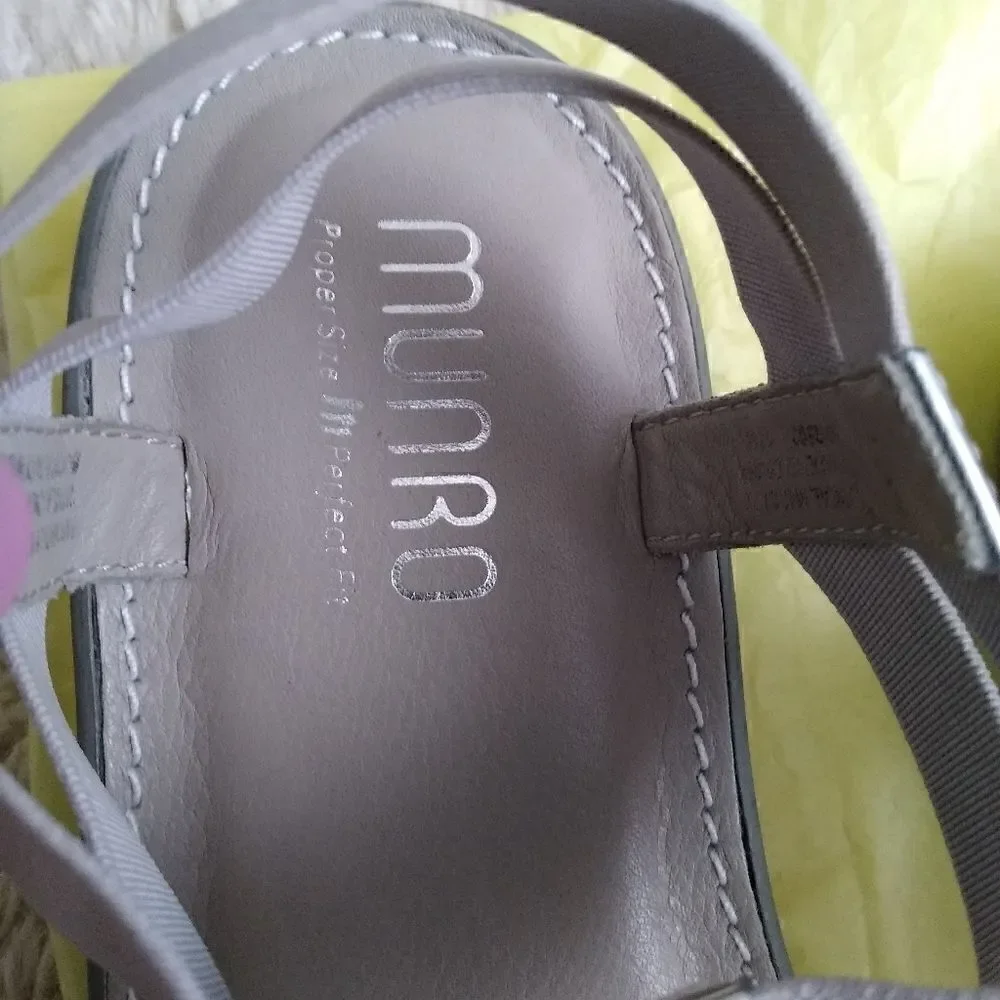 Munroe 7W silver patent leather sandals